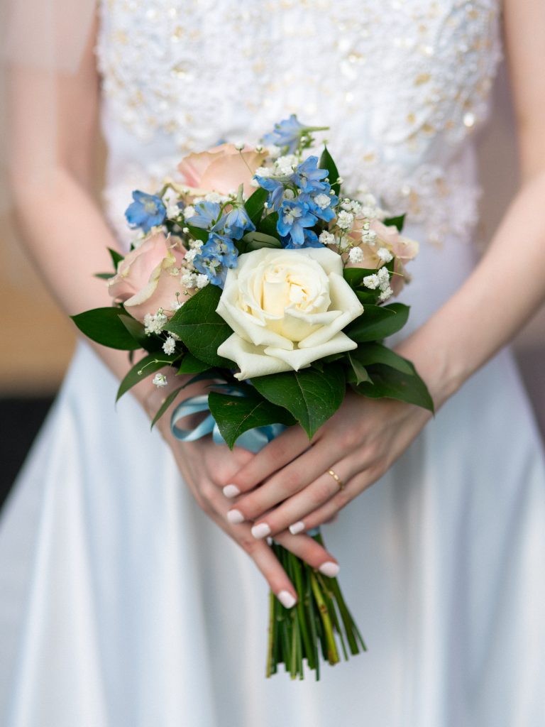 detail photo of the bride