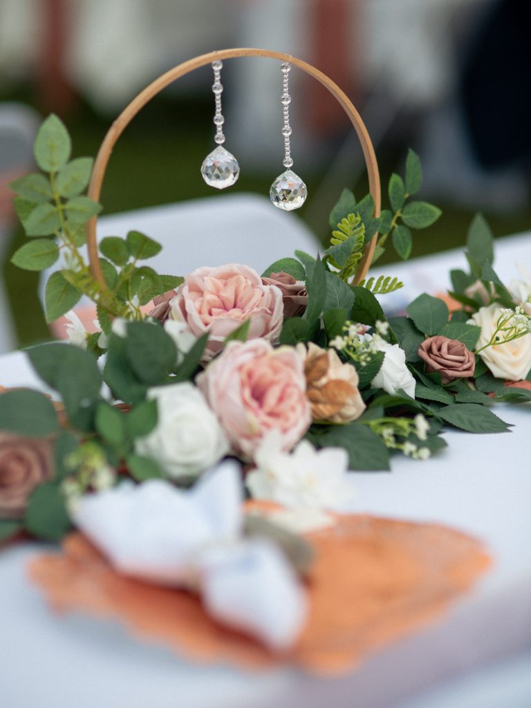 detail photo of table