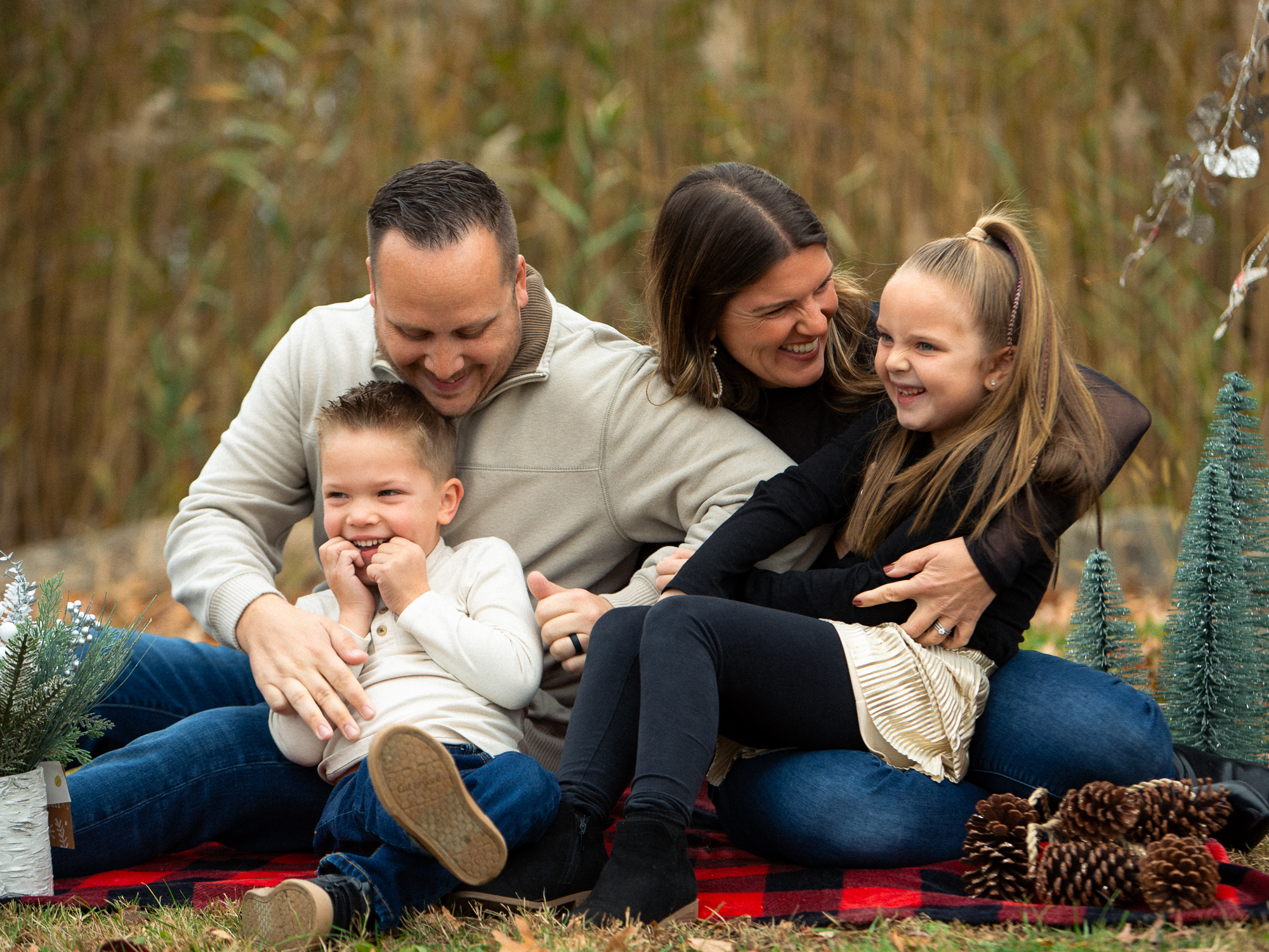 candid of family playing